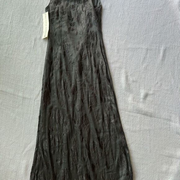 NWT Rimini Floral Lace Elegant Evening Long Maxi Sleeveless New Year Gown Size 2 - Picture 6 of 8